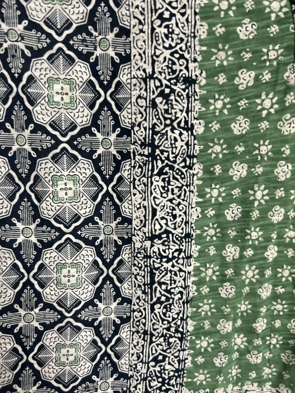 Lucky Brand Black & Green Printed Short Sleeve Tunic - Picture 3 of 6